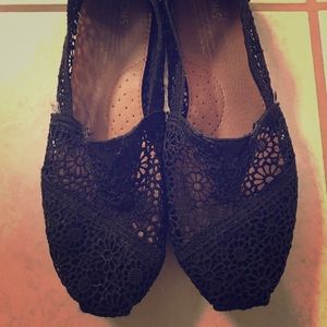 Crochet Toms shoes